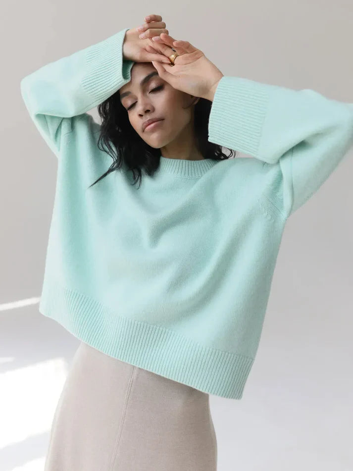 Molly | Pullover invernale alla moda e minimalista